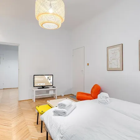 Apartment Wybrzeze Kosciuszkowskie 17 By Nyx